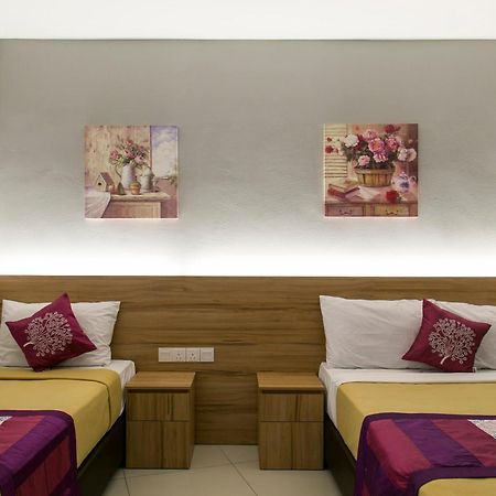 Lavana Hotel Batu Caves Bagian luar foto