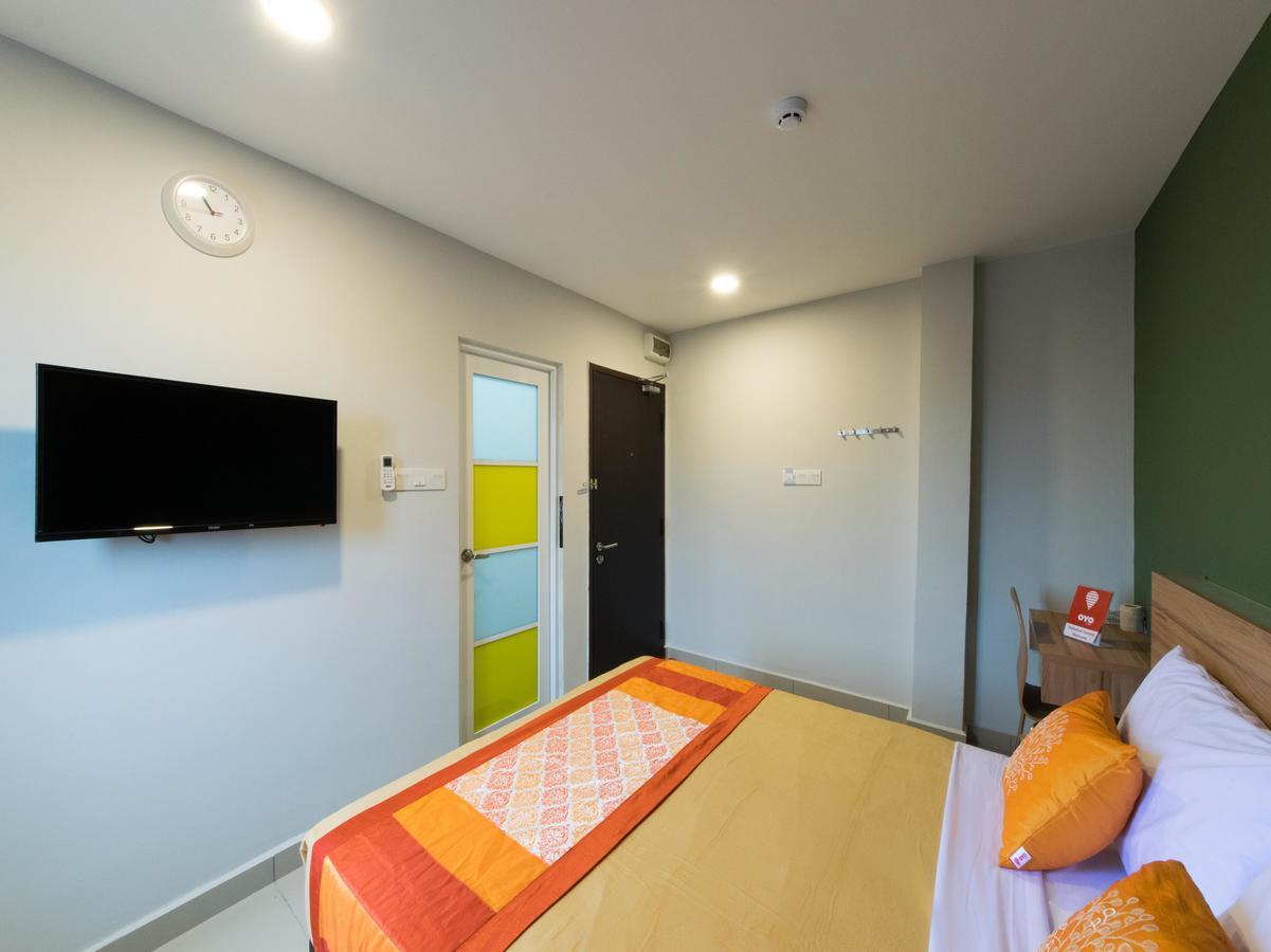 Lavana Hotel Batu Caves Bagian luar foto