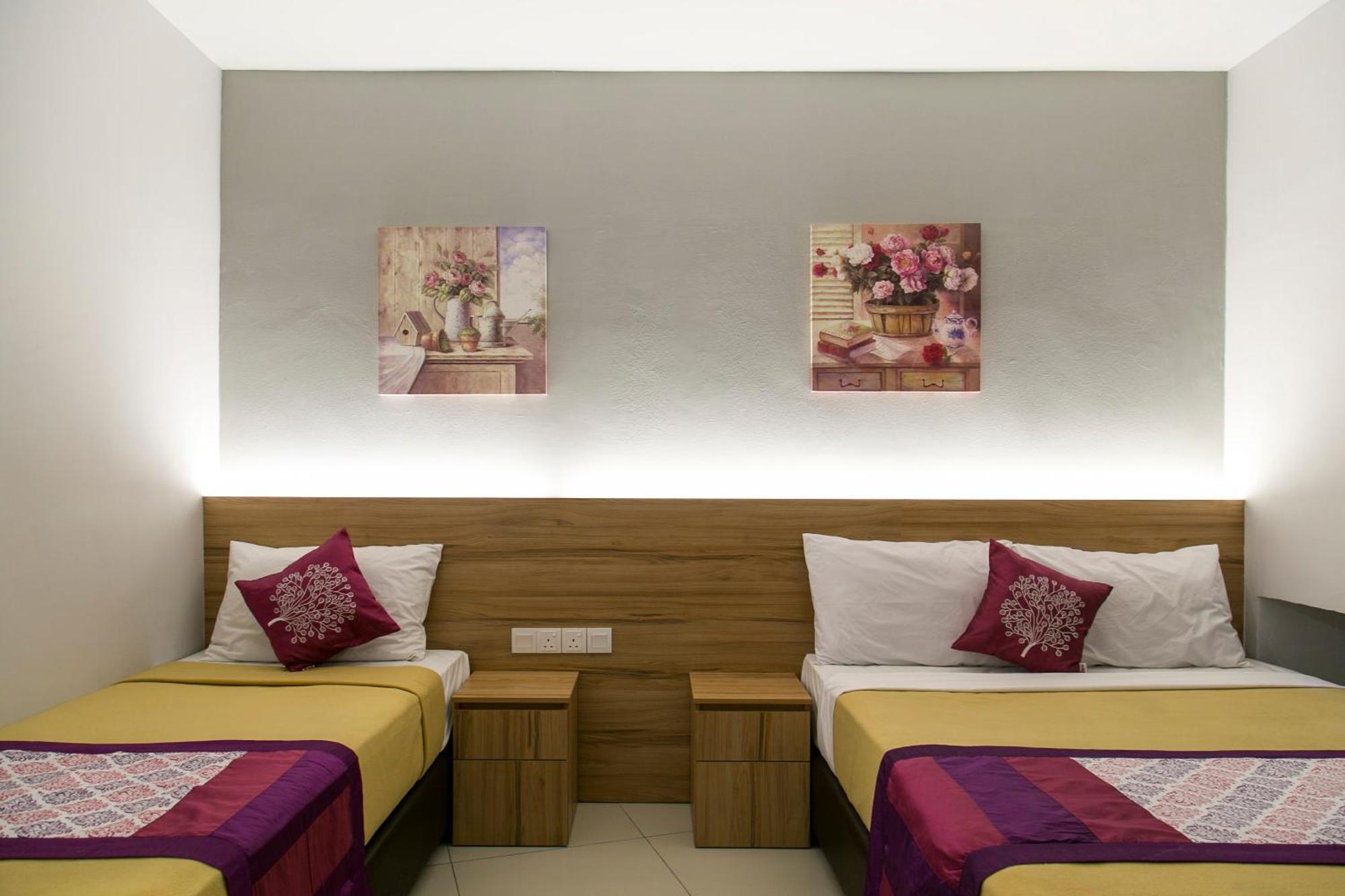 Lavana Hotel Batu Caves Bagian luar foto