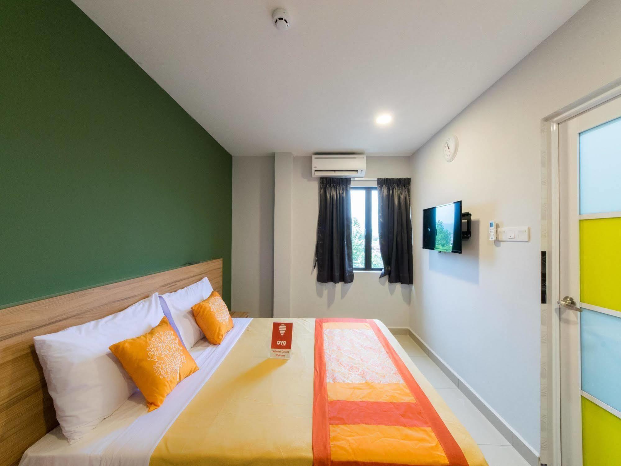 Lavana Hotel Batu Caves Bagian luar foto