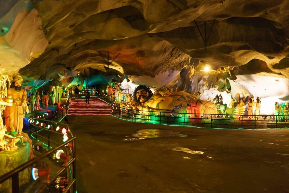 Lavana Hotel Batu Caves Bagian luar foto